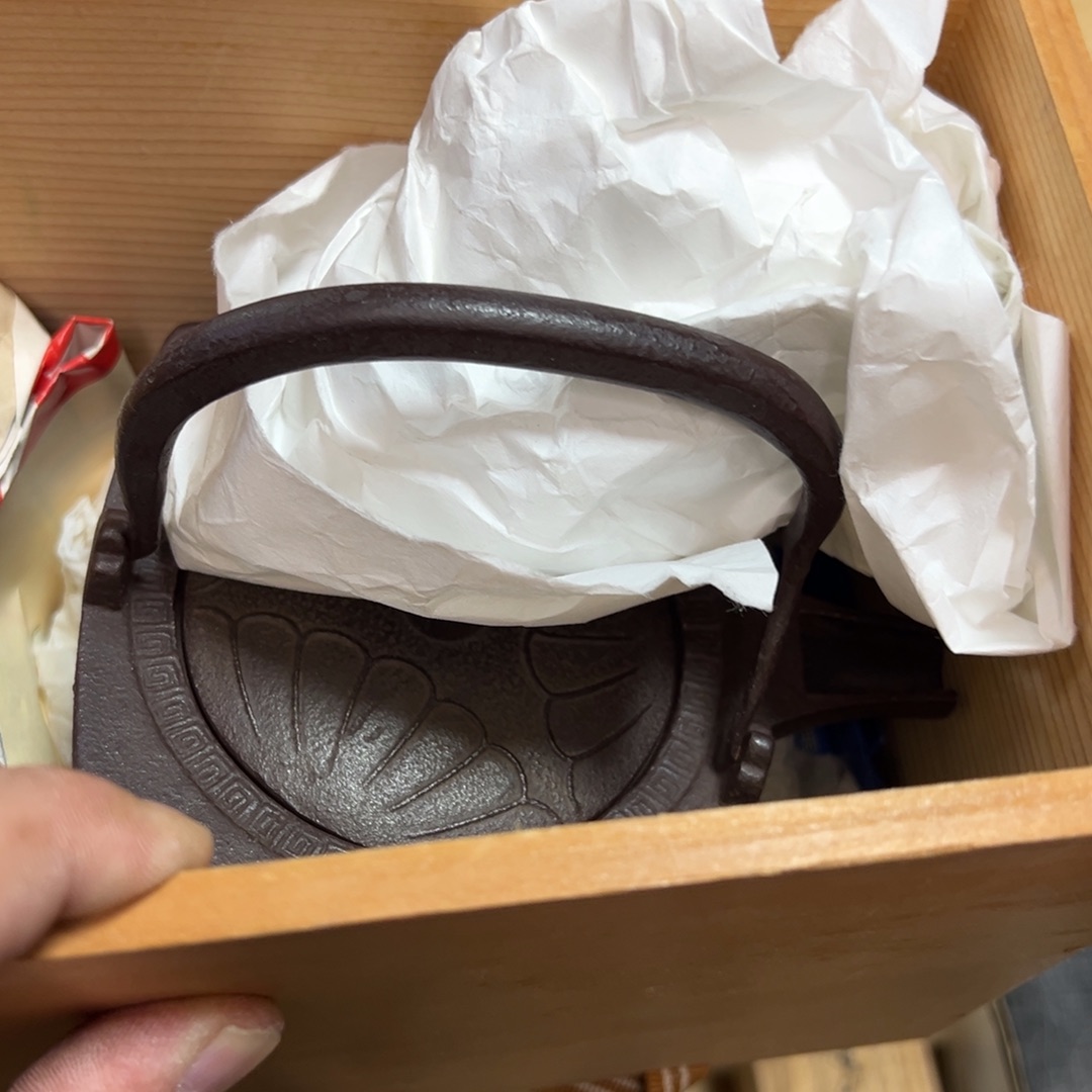 铁载**涯中古商品，谨慎购买