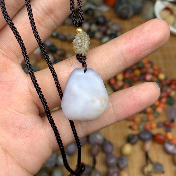 玛瑙/玉髓珠宝半成品未镶嵌烧*草