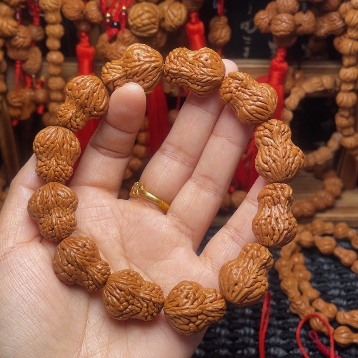 菩提籽类龙纹桃枭挂件