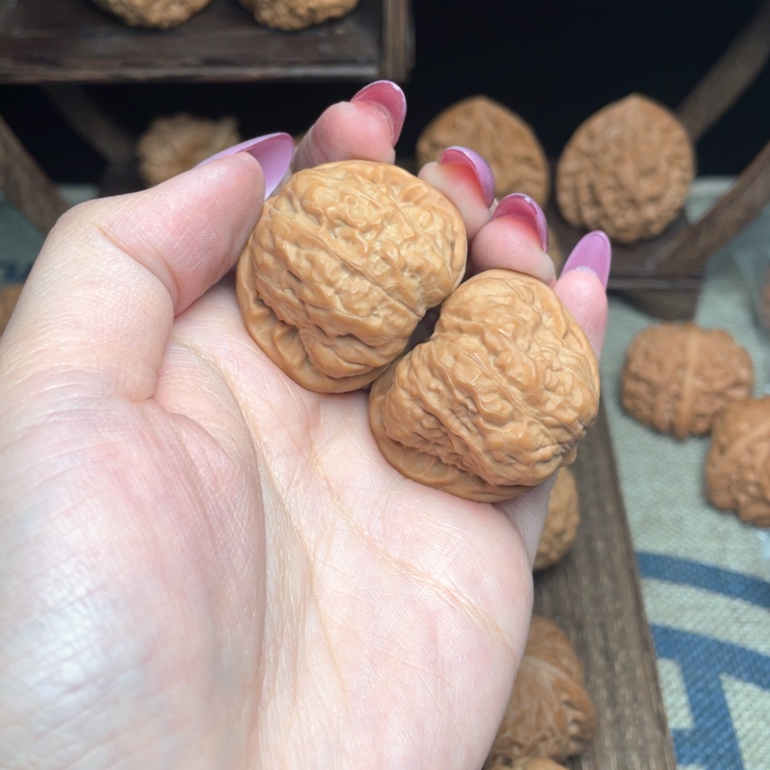 文玩核桃把件不***啥37蛤蟆头