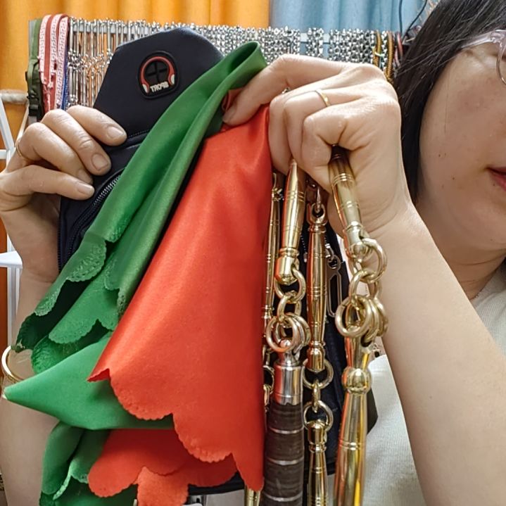 1.1斤1.5长纯黄铜九节鞭