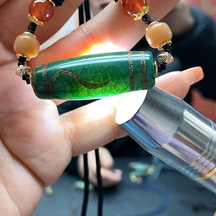 玛瑙/玉髓颈饰合金