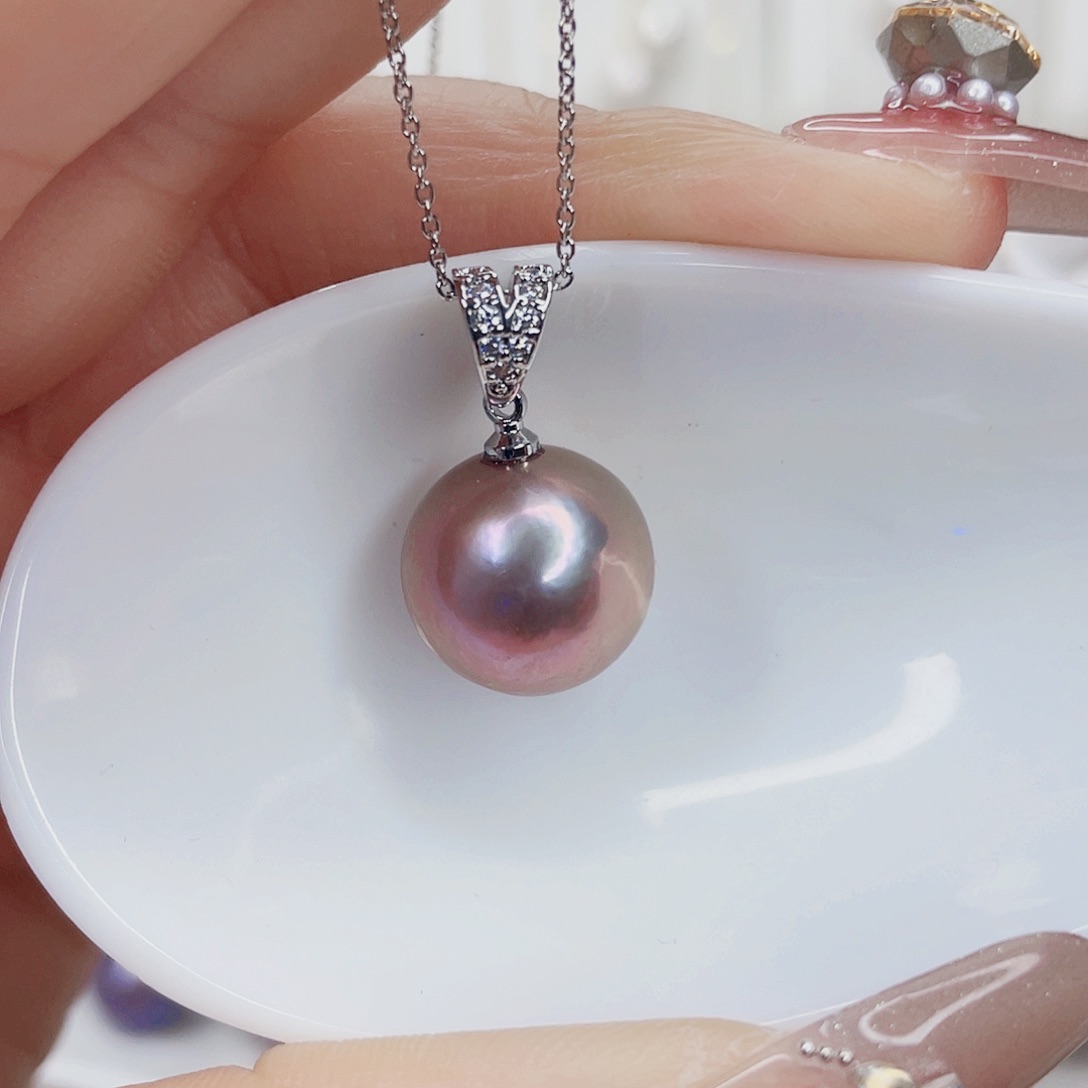 淡水珍珠吊坠(赠链)未镶嵌