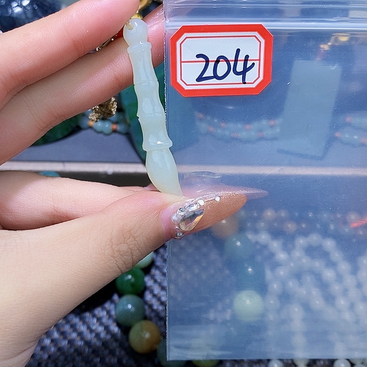 和田玉和田玉边角料随机发未镶嵌