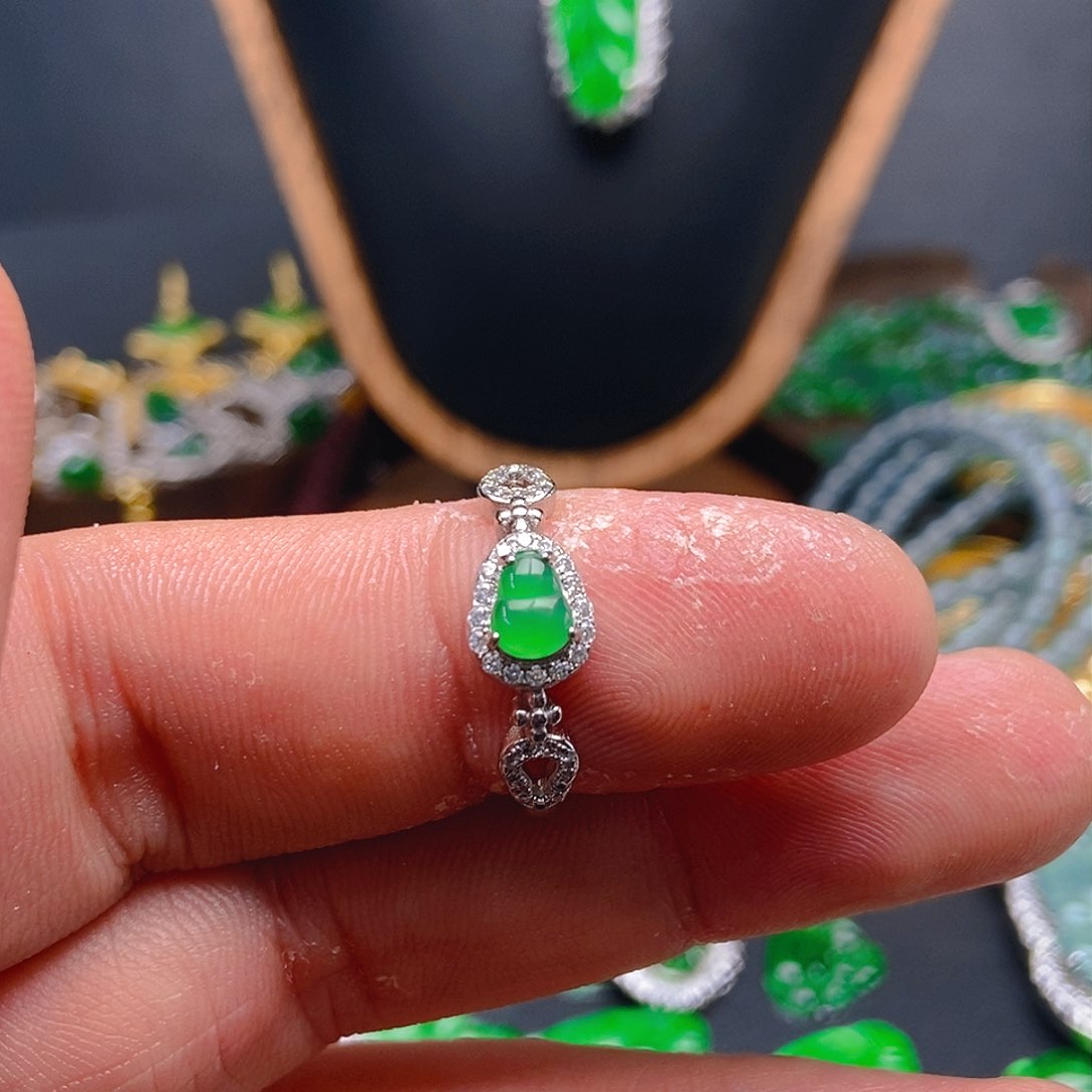 翡翠戒指未镶嵌452戒指