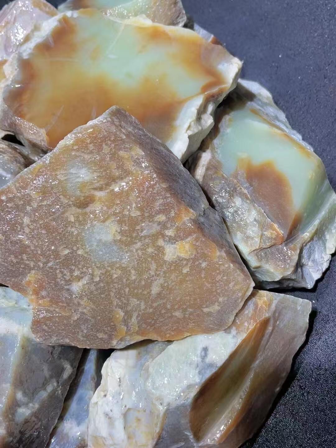 和田玉糖白 糖青 高青白 且末白