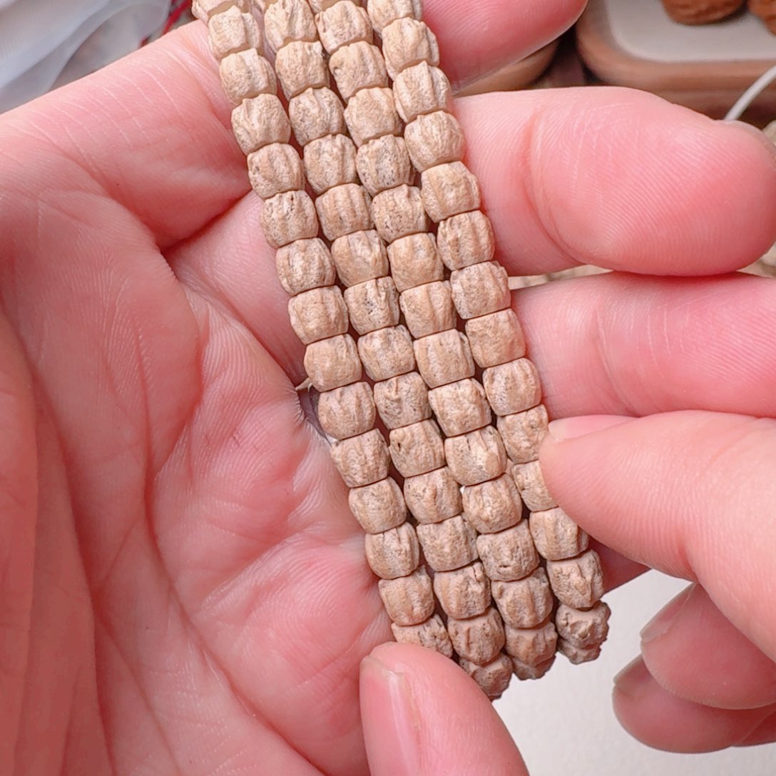 柏香籽/百香籽吊坠