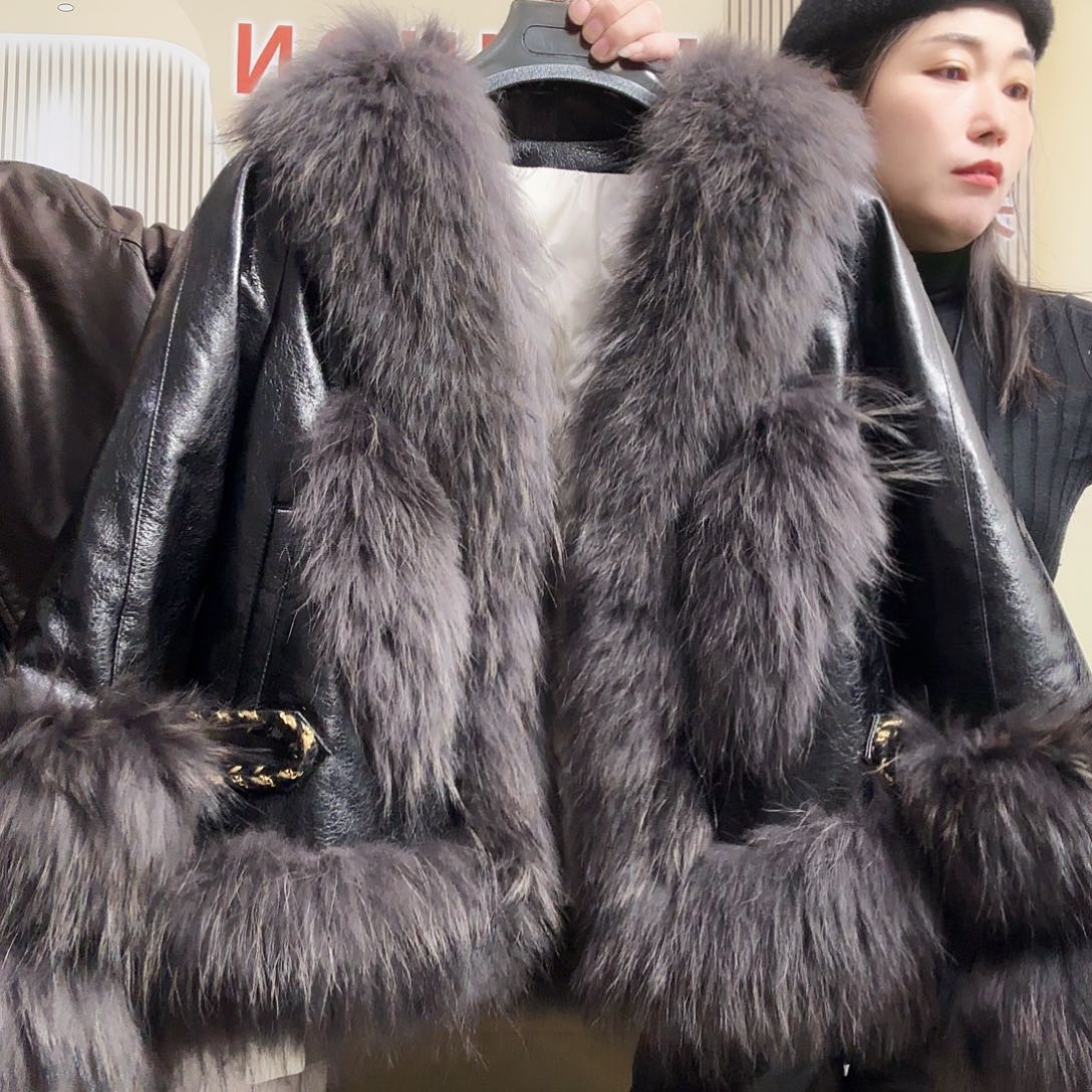 莉莉家时尚女装皮草m