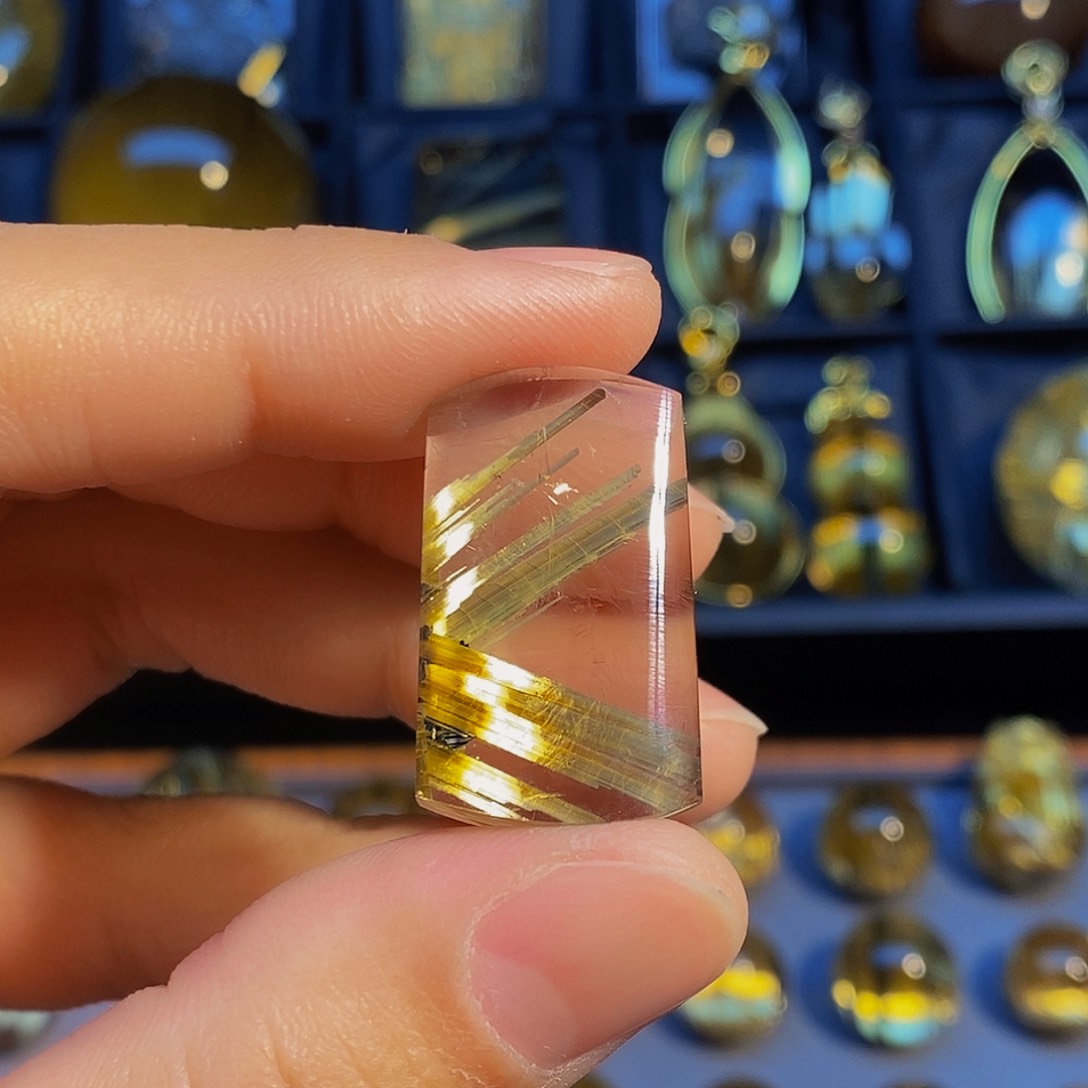 水晶颈饰未镶嵌果*缘天然钛金无事牌吊坠