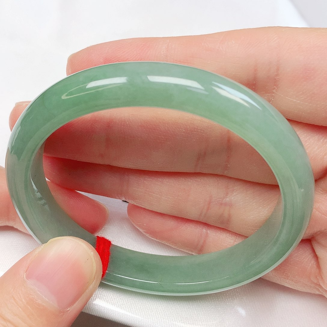 翡翠手镯未镶嵌抖音510