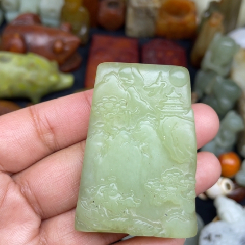 蛇纹石玉未镶嵌颈饰17