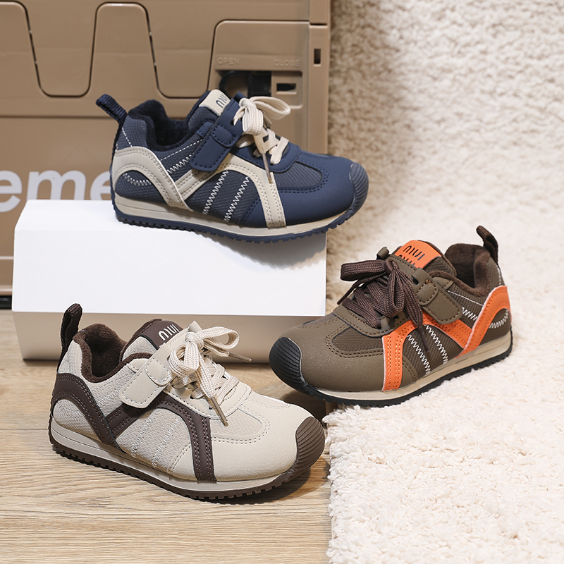 26217儿童阿甘鞋加绒保暖防滑男运动鞋冬季秋软底时尚学生鞋