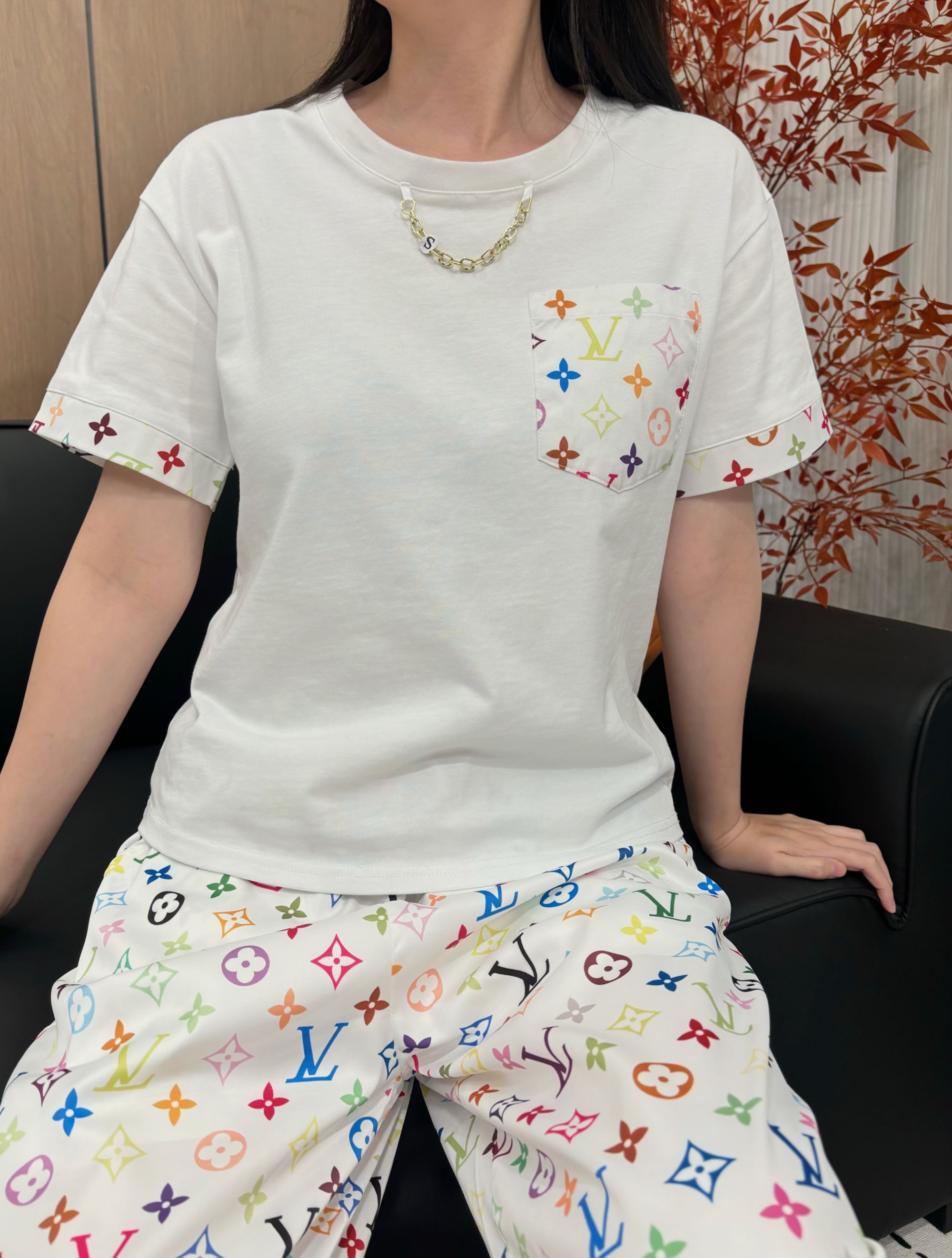 【大白~同款双色3彩拼接棉T】2025巴黎时装周秀场定制拼接重工短袖