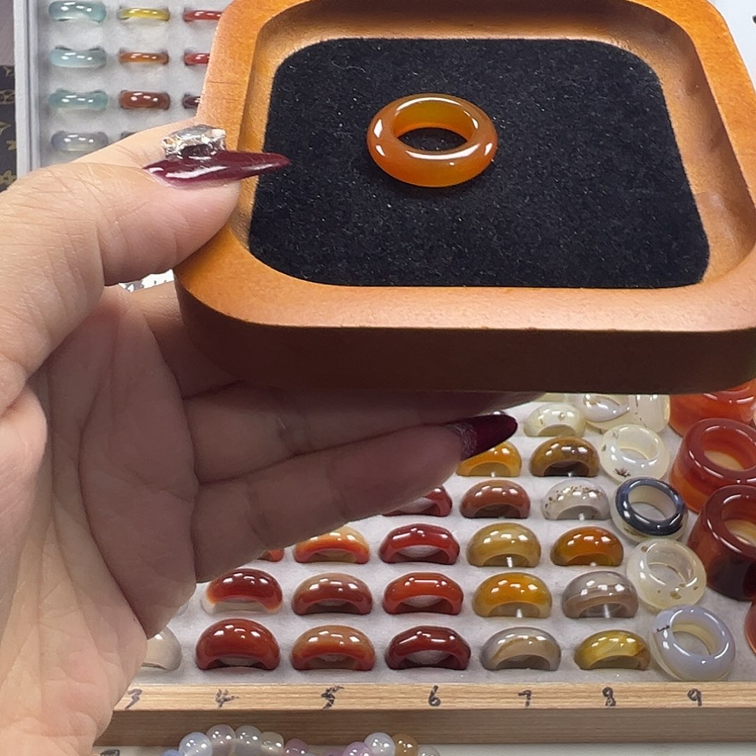 玛瑙/玉髓未镶嵌戒指B4不退换14.2港7