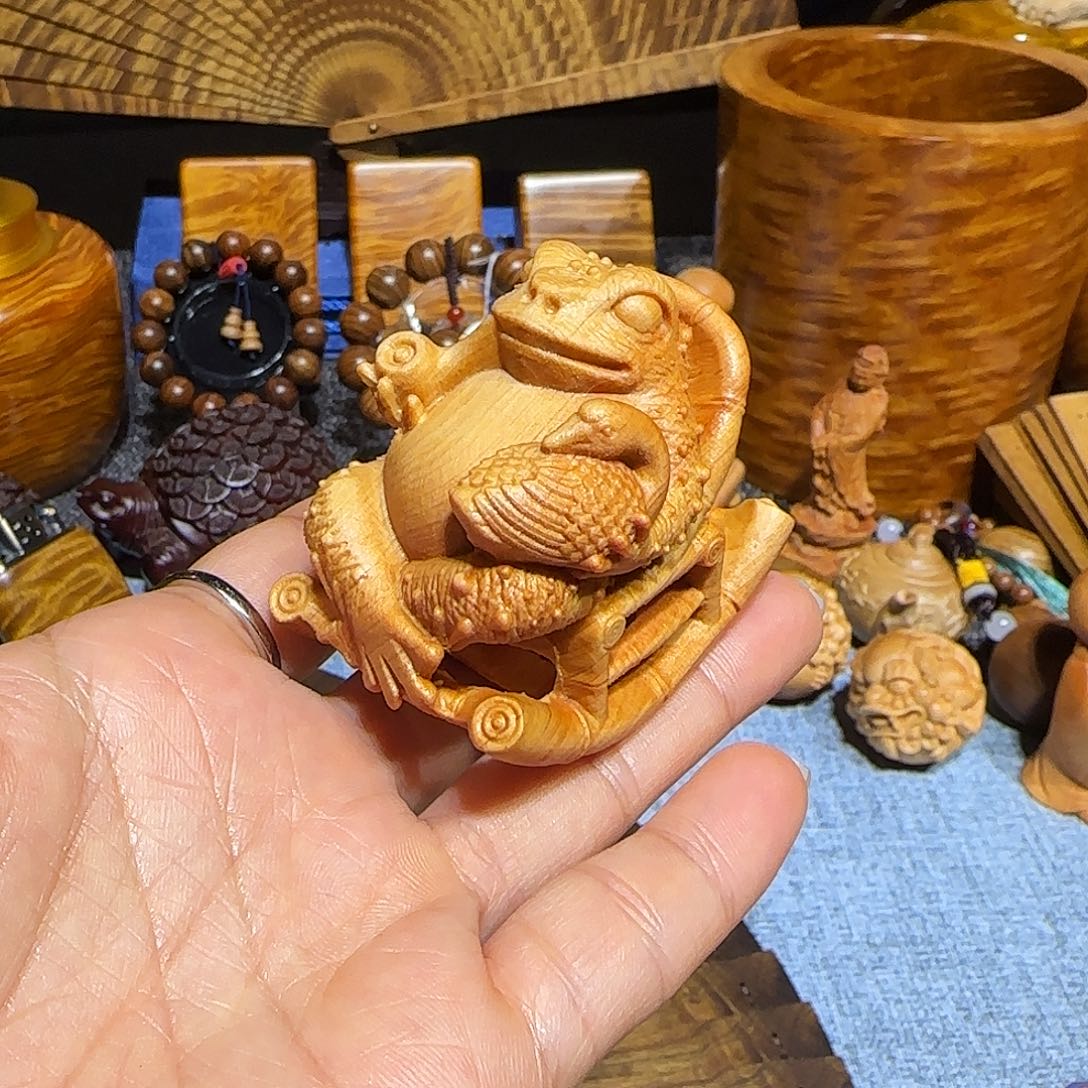 柏木（崖柏）手把件