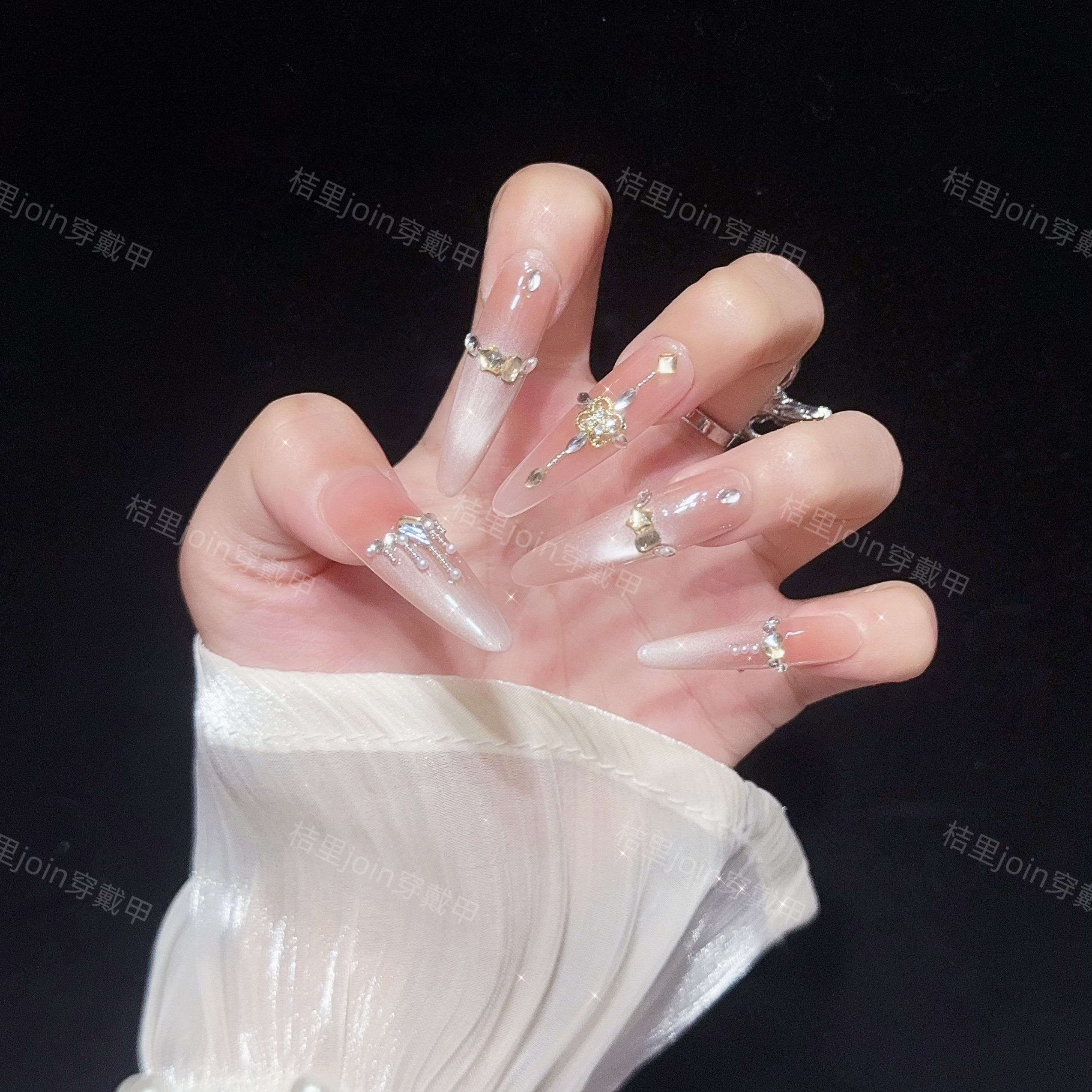 （桔里-香槟烛台）纯手工碎钻珍珠猫眼显白精致高级温柔