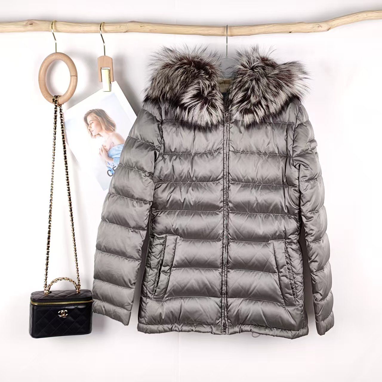 99新 Prada/普拉达  海囤K/普拉达上衣/42码/bs37878