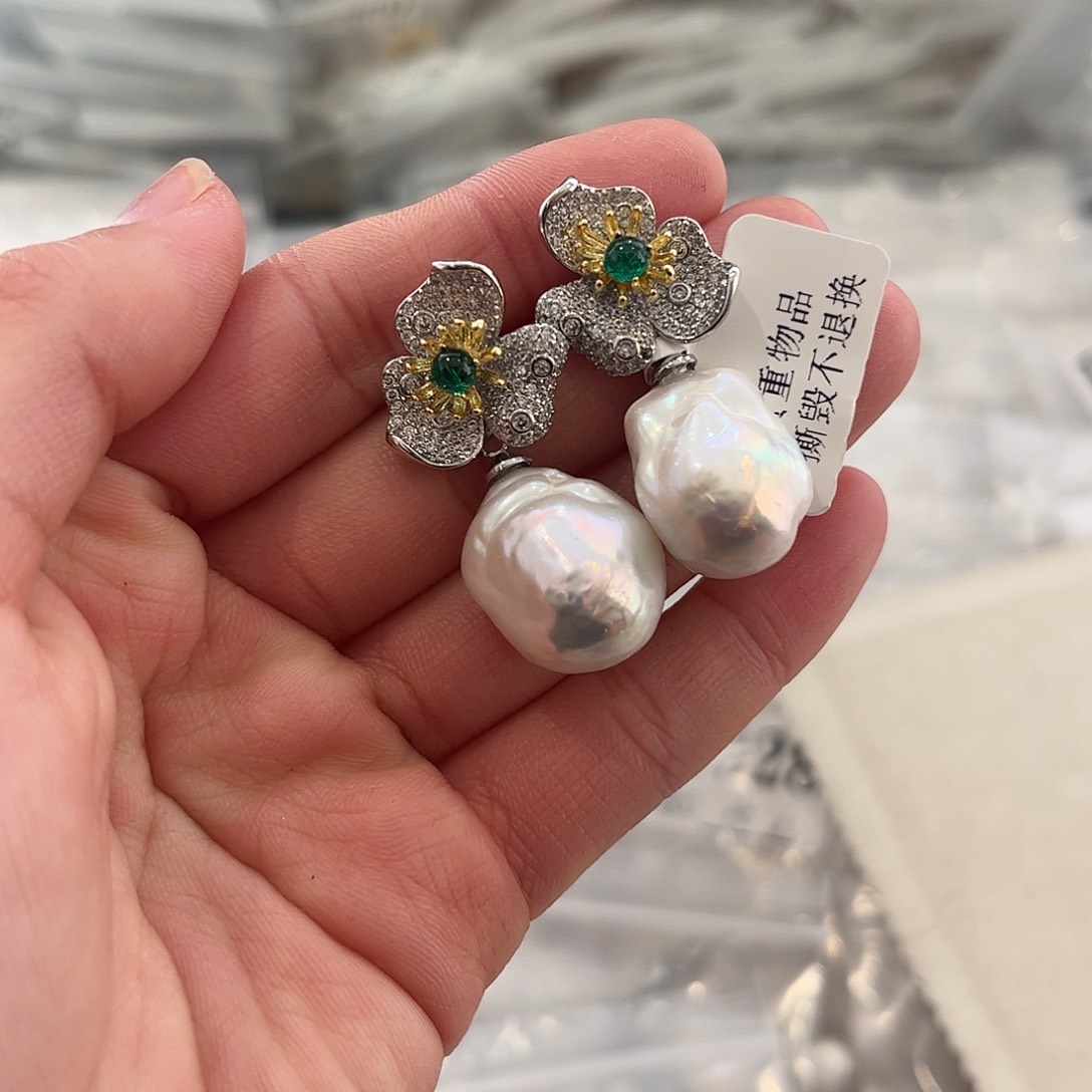 淡水珍珠耳饰合金