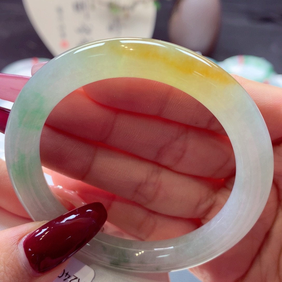 翡翠手镯未镶嵌圆条8号66