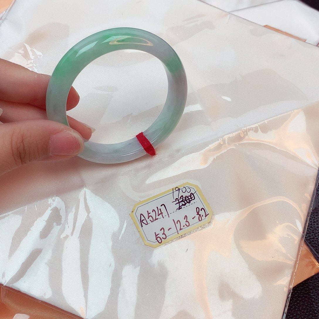 翡翠手镯未镶嵌天然缅甸翡翠A货
