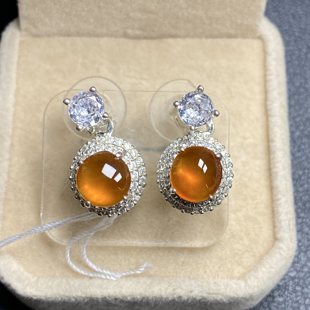 缅甸翡翠高冰黄翡起光耳钉