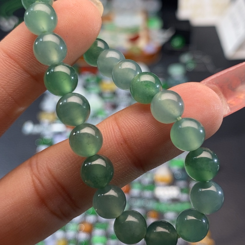 【闪购商品】翡翠挂件未镶嵌珠串