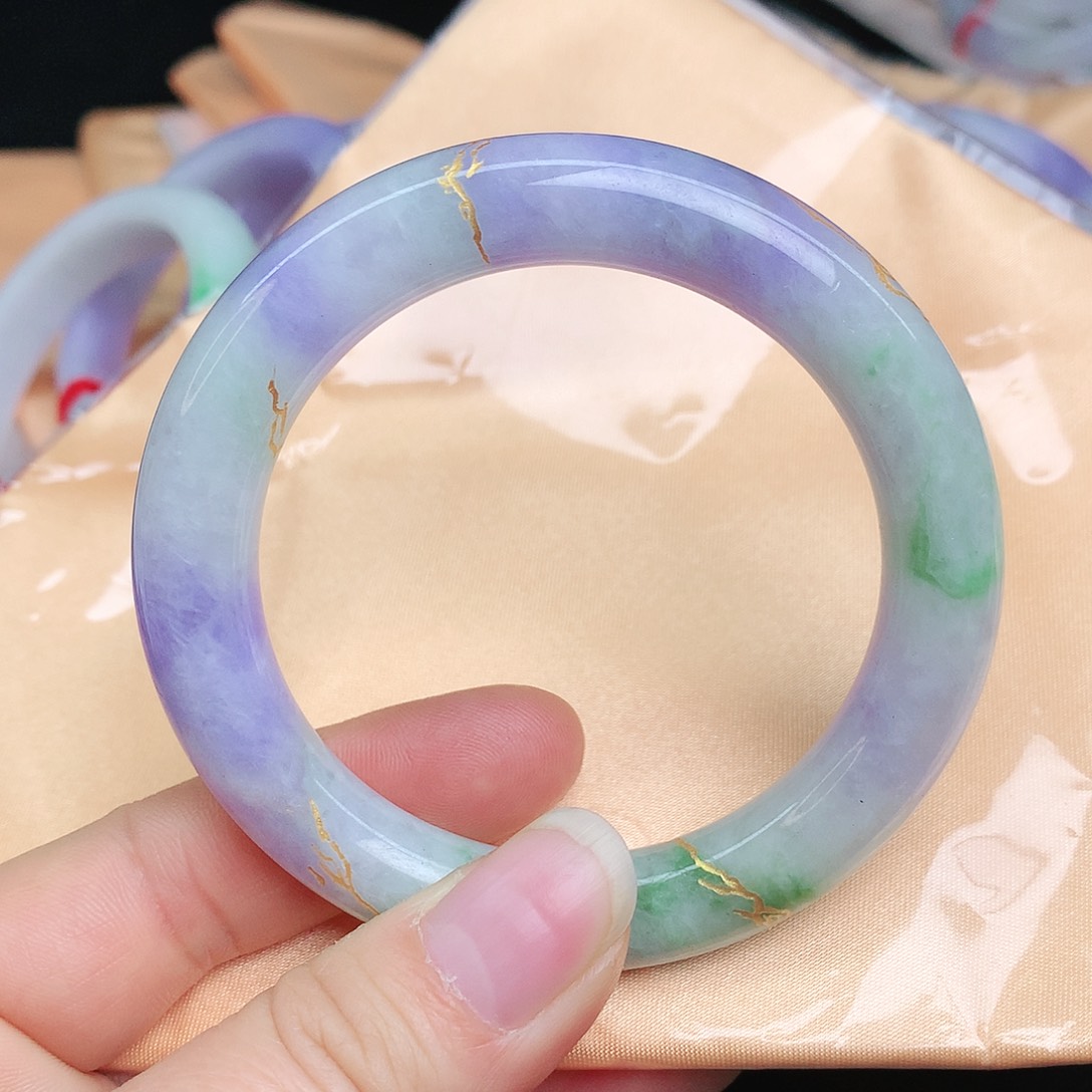 翡翠手镯未镶嵌033xcvvbb