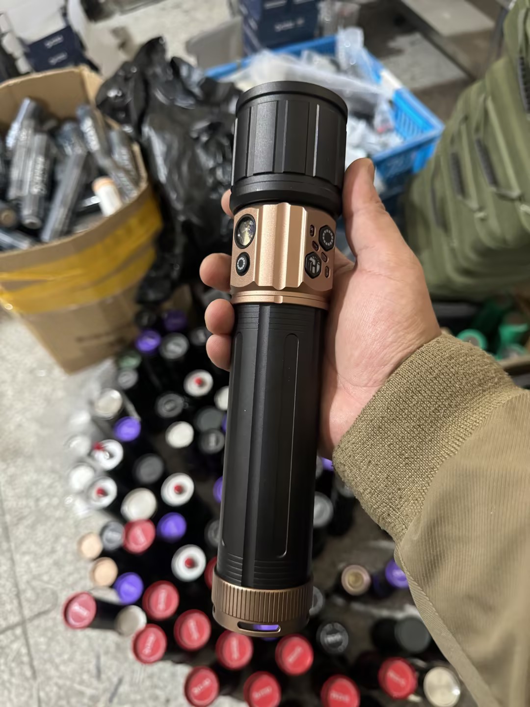 【微瑕一组电池】Q19古铜【夜巡者】多种光源-401350大电池铝合金电筒