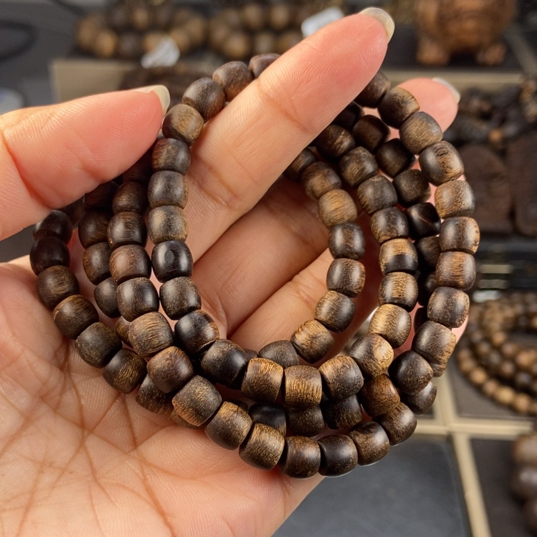 沉香手串广****练越南芽庄白棋楠