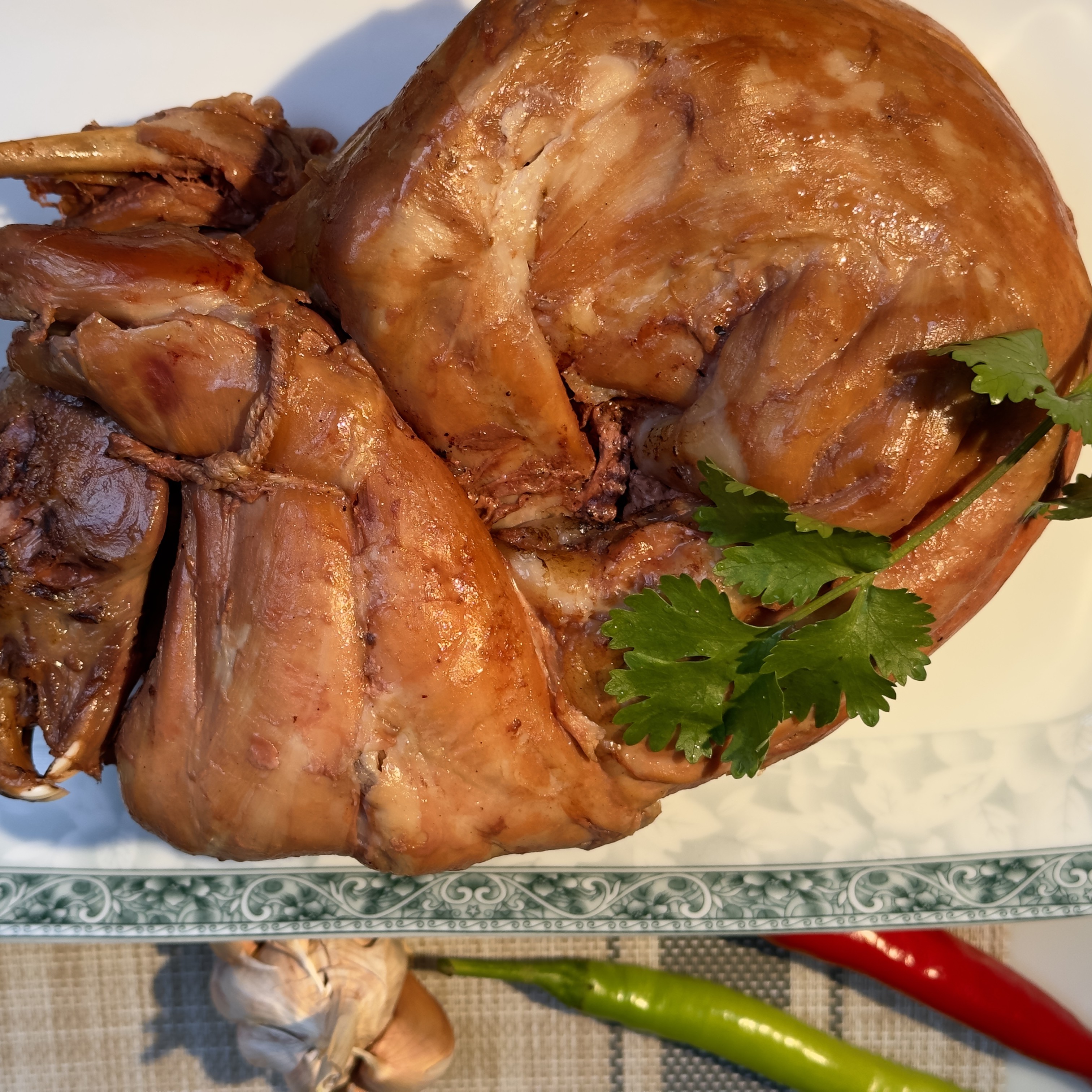 【熏兔1只 净膛+补重精选五花 共2斤】真空装（五花可能会有切块）