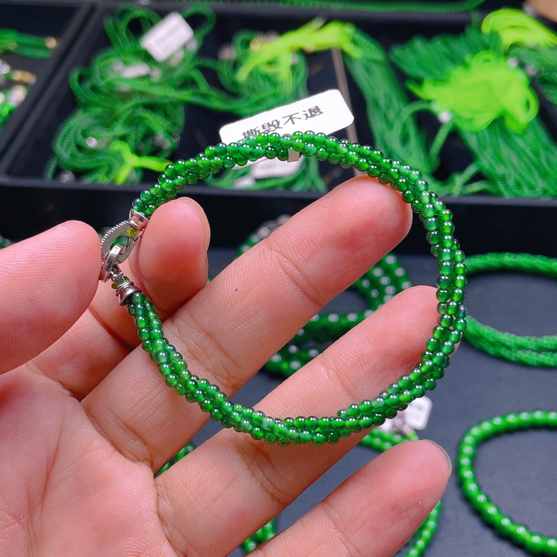 翡翠未镶嵌颈饰8888888888888