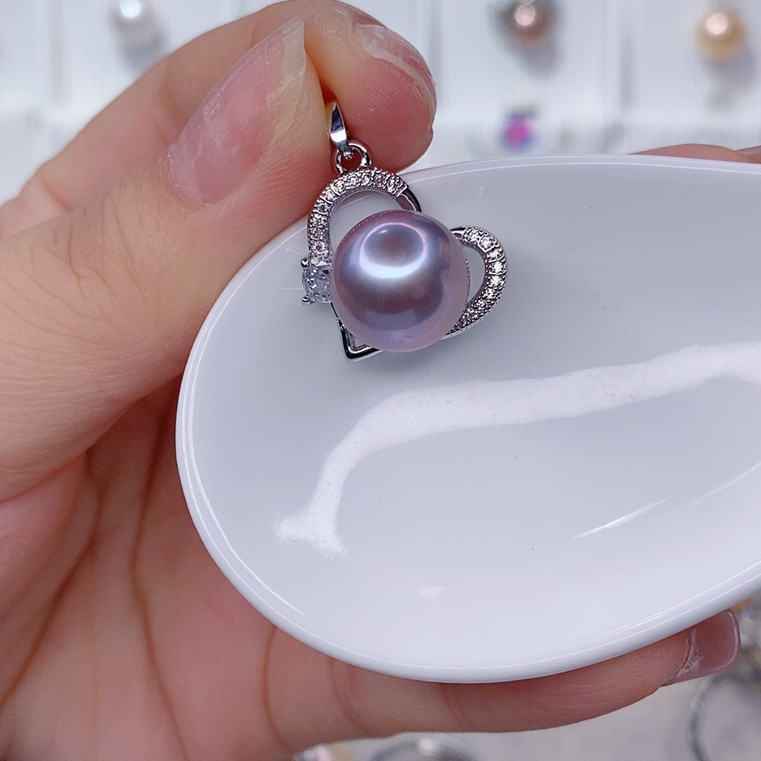 淡水珍珠未镶嵌吊坠(赠链)