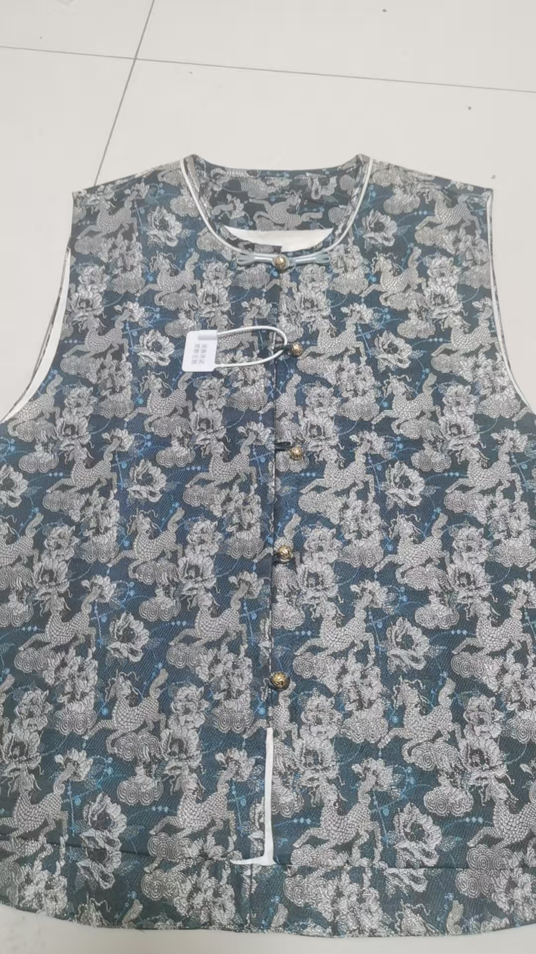 亮丝麒麟圆领马夹透气秋季马夹女士马甲