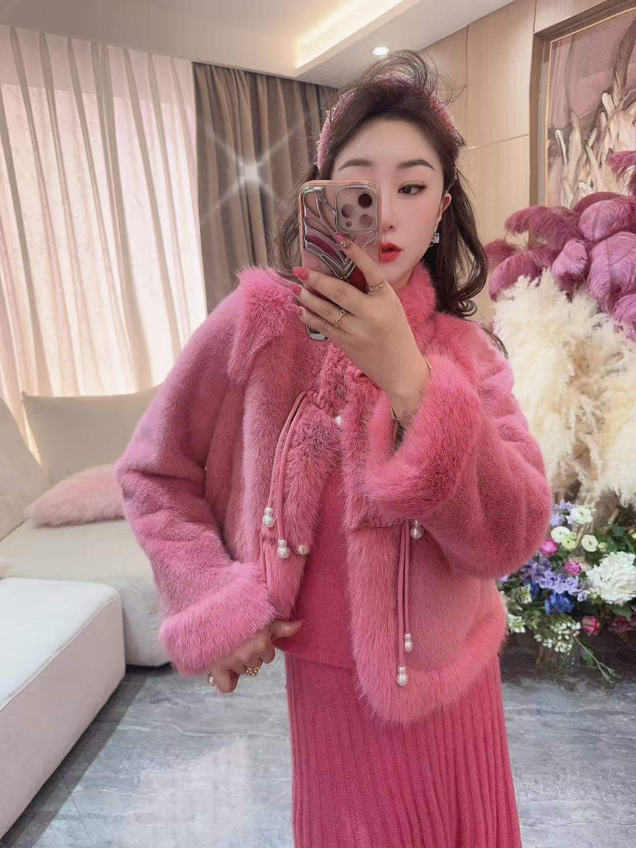 DC【即刻温暖】高级气质网红雪兰貂秋冬时尚轻奢长大衣外套粉色