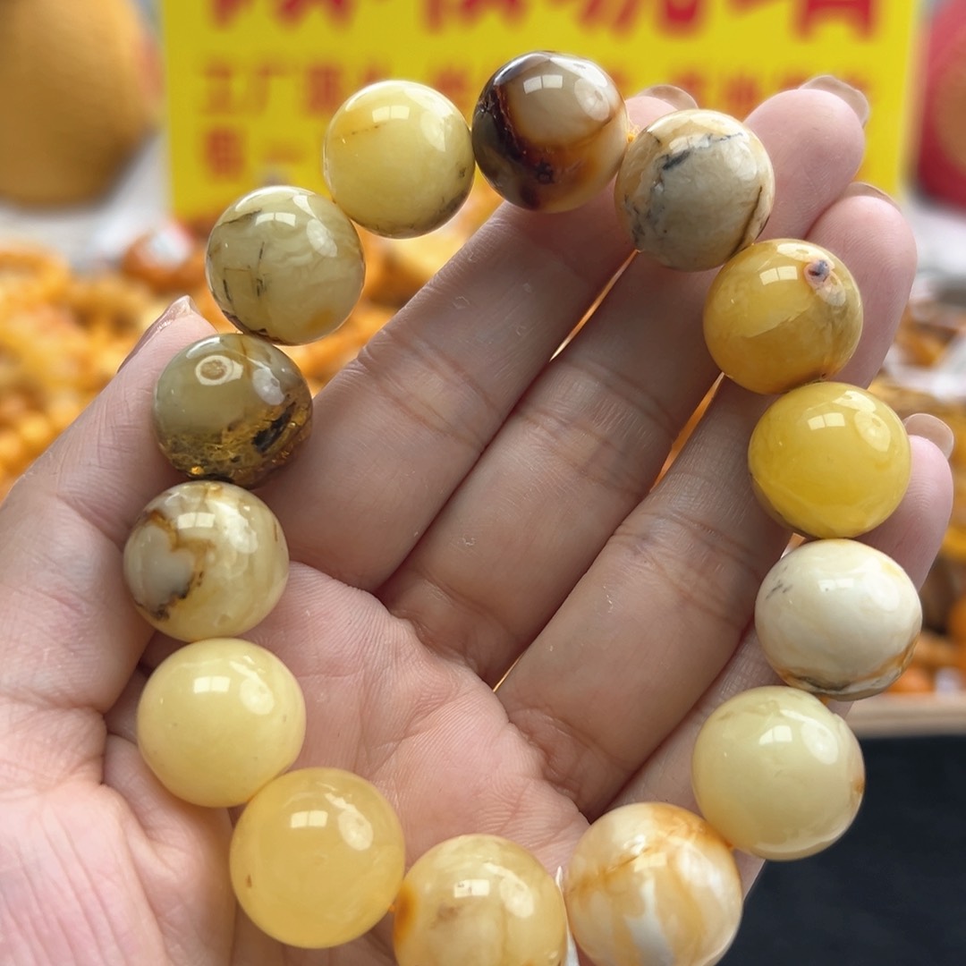 琥珀珠宝奇石未镶嵌