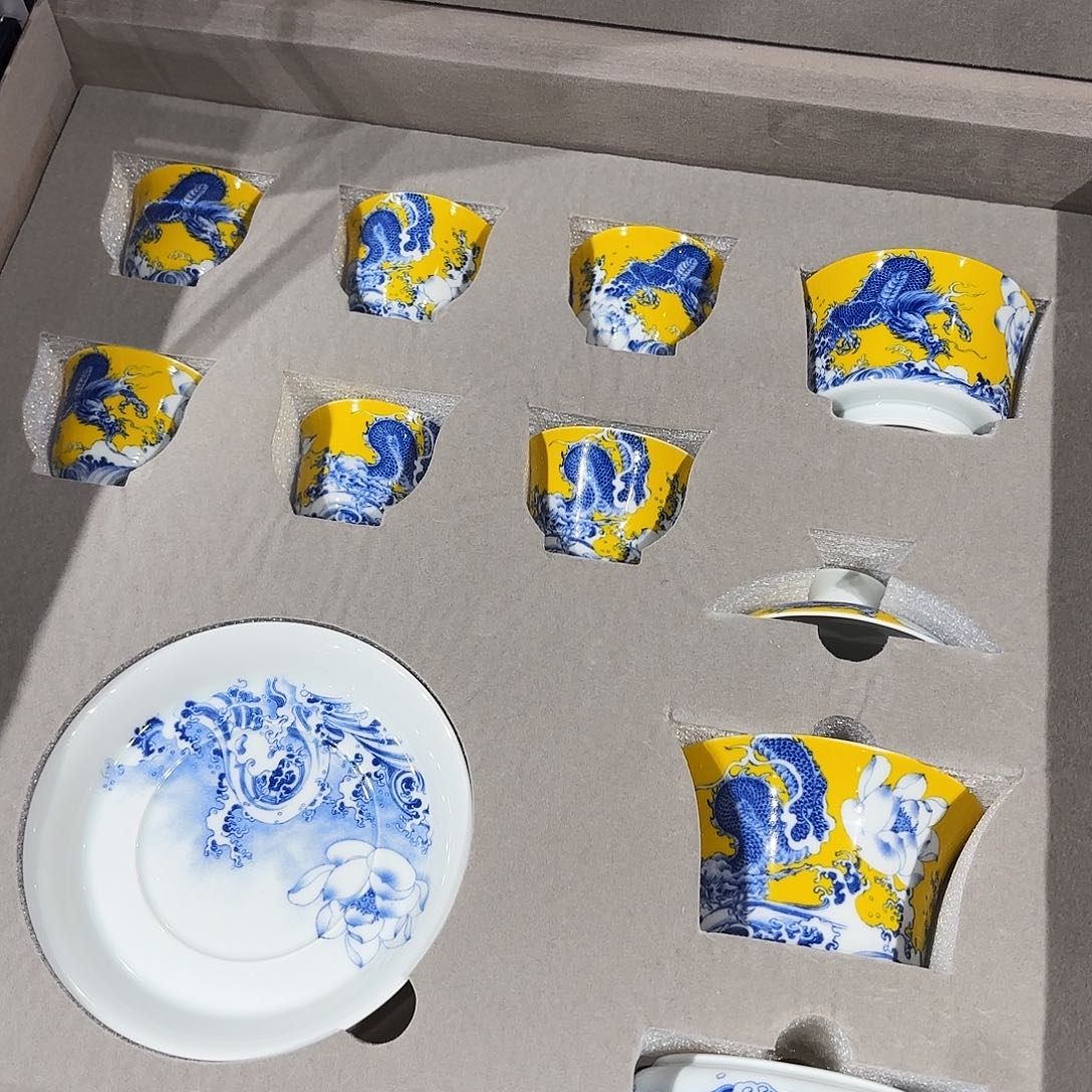 瓷片鱼*闲景德镇瓷器艺术