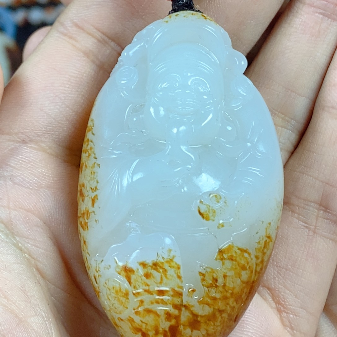 和田玉把件未镶嵌泰**克