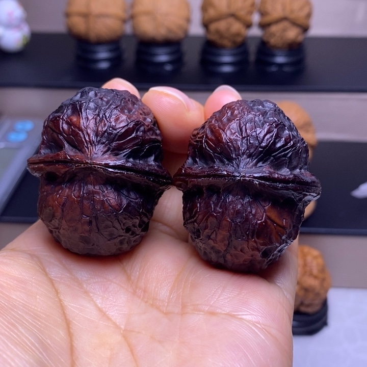 把件文玩核桃七彩玉罗汉地闷47