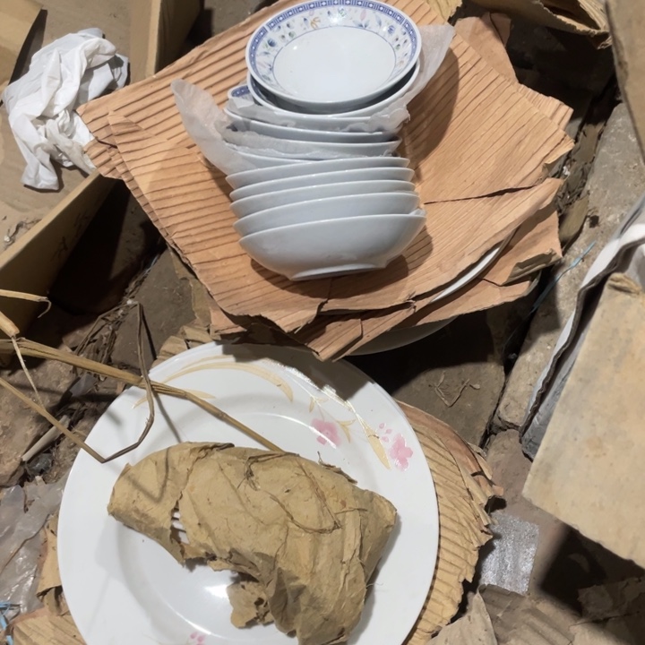 ****️其他盘子碗砂锅都有