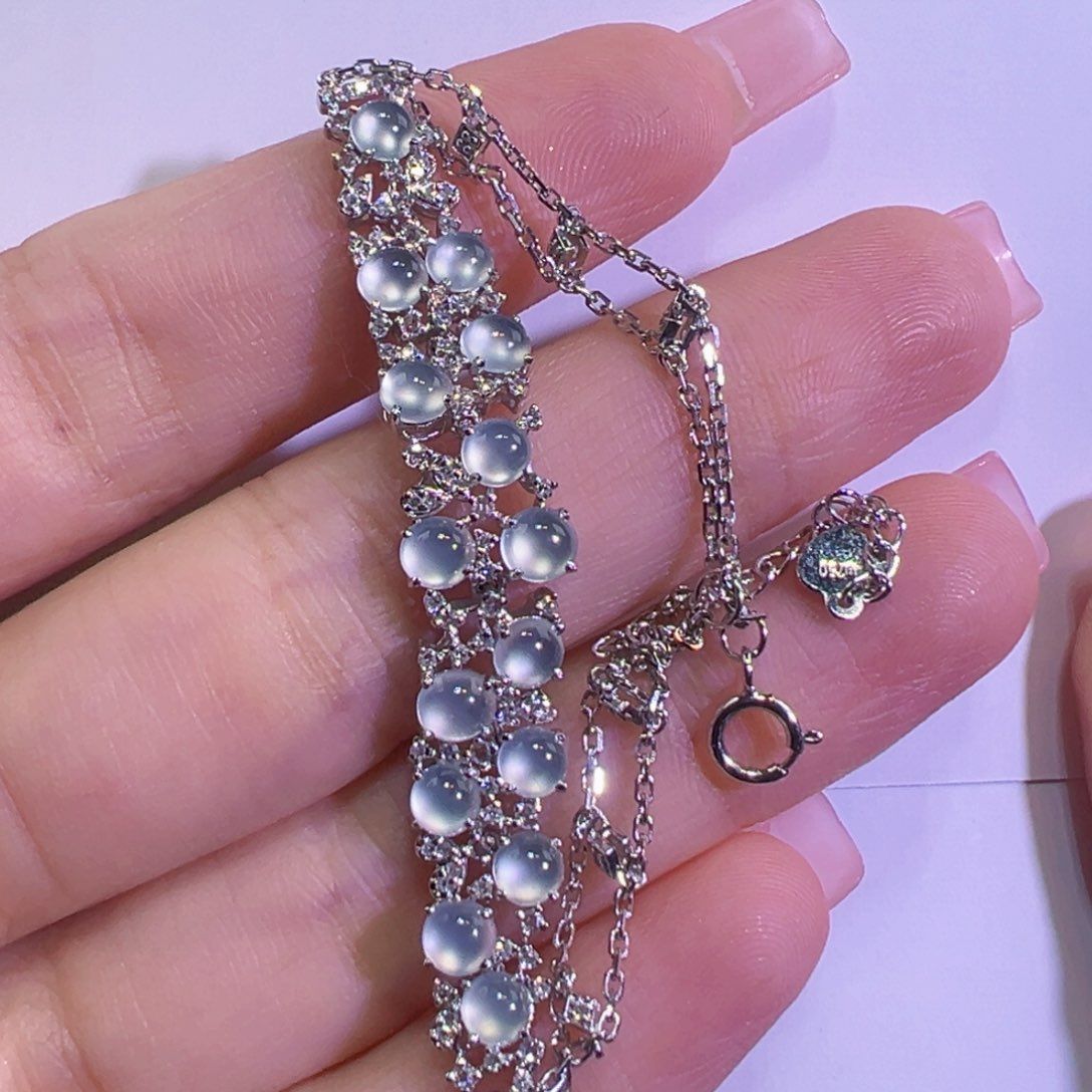 18K金镶嵌手链翡翠手链