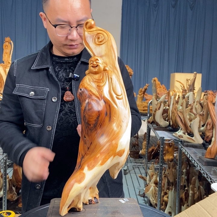 柏木（崖柏）随型摆件