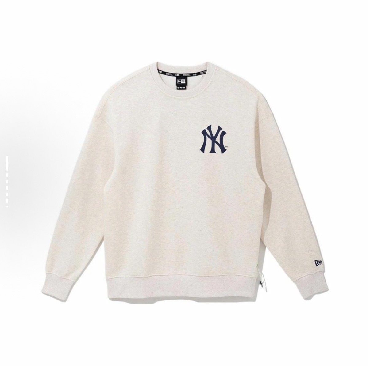 林一粉丝专属NEW ERAMLB系列纽约洋基LOGO刺绣长袖圆领燕麦色卫衣
