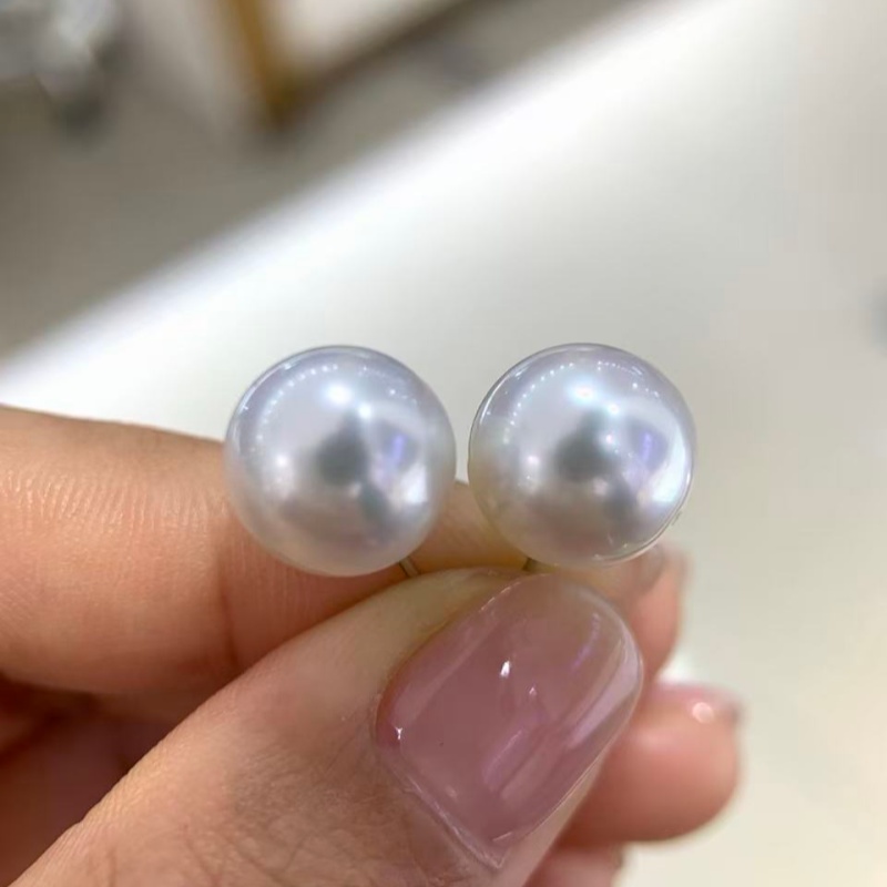 18k海水珍珠耳饰澳白素钉百搭简约
