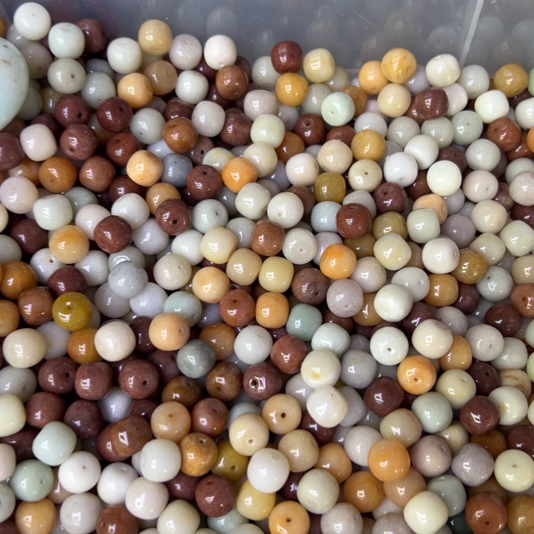 未镶嵌手镯石英岩玉