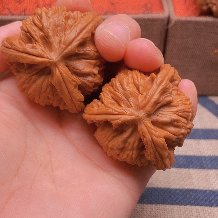 吊坠文玩核桃森***鹿三棱