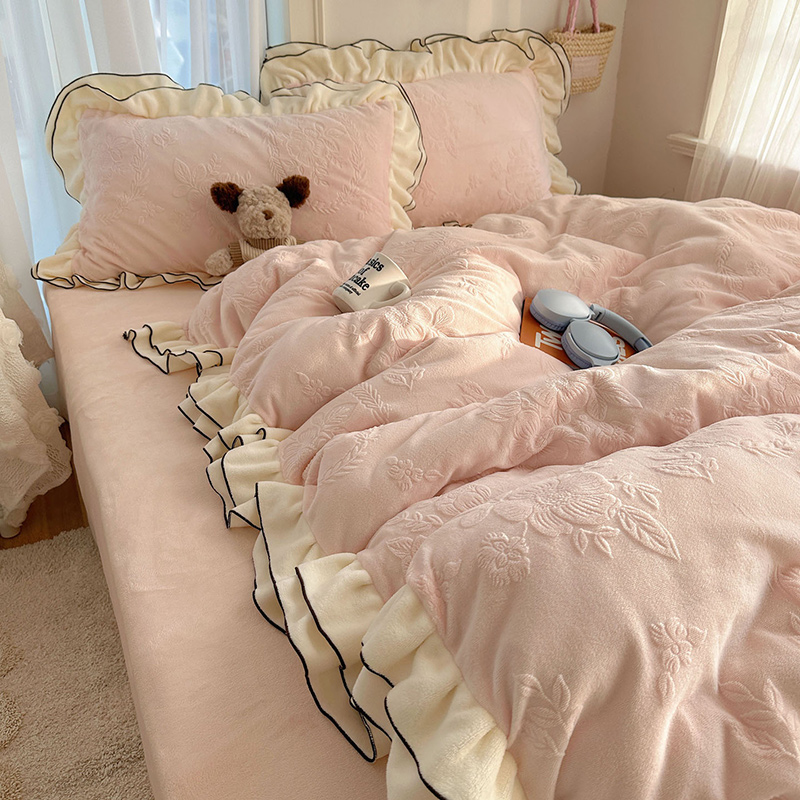 韩版ins雕花牛奶绒四件套A类双面绒被套网红毛绒床单床上加厚床笠