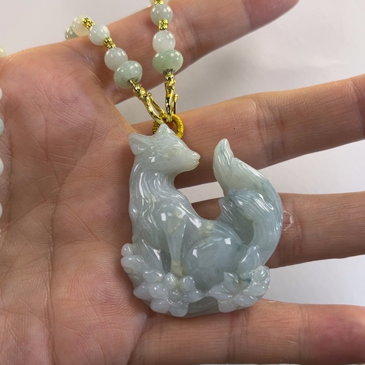 翡翠吊坠(赠链)未镶嵌代编织