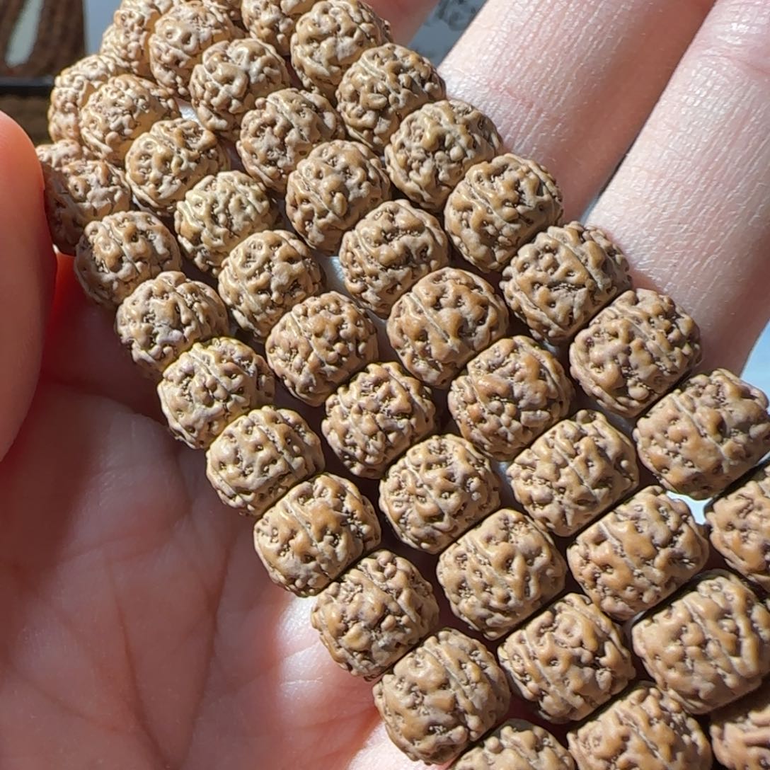 金刚菩提吊坠头货一代盘龙黄点龙