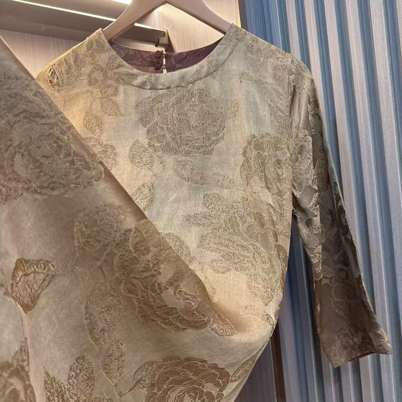 雪笺-新款连衣裙文艺范圆领印花宽松遮肉显瘦连衣裙