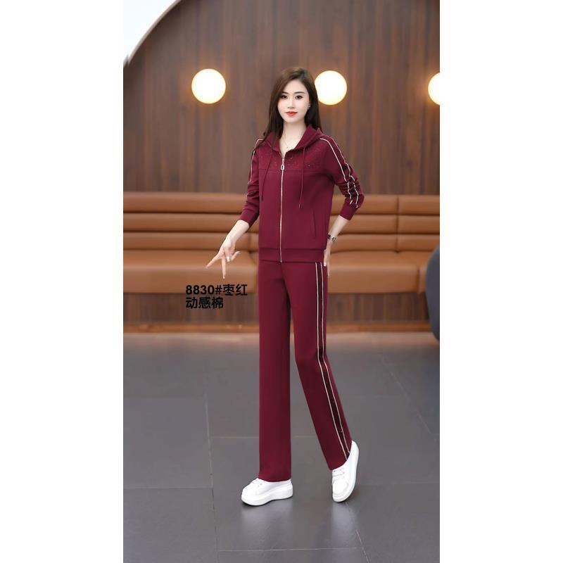 运动服套装女春秋今年新款时髦美式立领印花高级女款休闲散步8830